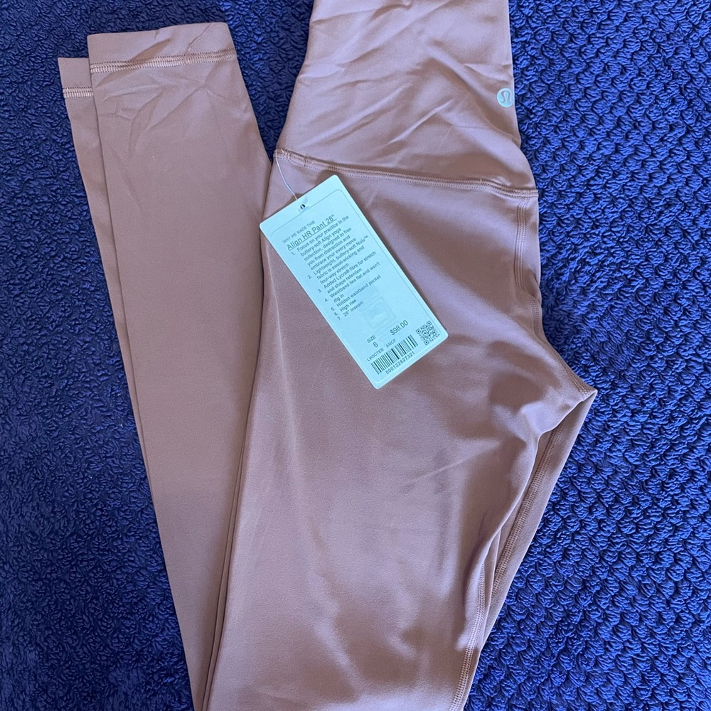 Lululemon Align Leggings 28” - Picture 3 of 3